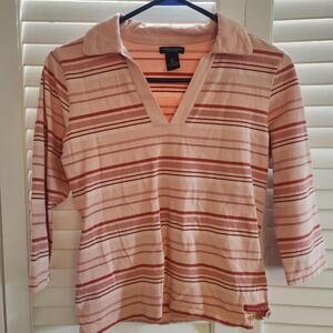 American Eagle 3 Quarter Sleeve V-neck